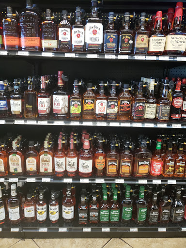 Liquor Store «535 Liquor», reviews and photos, 3260 Vineland Rd, Kissimmee, FL 34746, USA