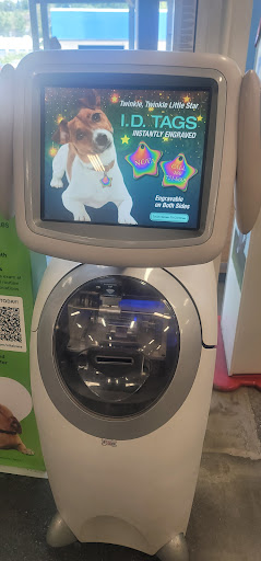 Pet Supply Store «Petco Animal Supplies», reviews and photos, 438 Southbridge St, Auburn, MA 01501, USA