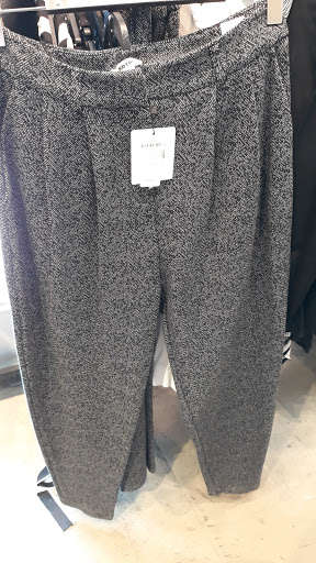Stores to buy men's sweatpants Bucharest