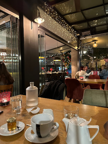 Rizzari Cafe Restaurant - Καφετέρια