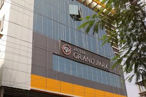 Hotel Grand Park image