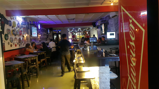 Trendy bars in Guayaquil