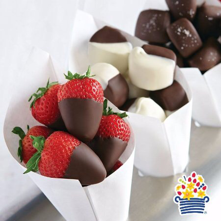Gift Shop «Edible Arrangements», reviews and photos, 623 W Lancaster Ave, Wayne, PA 19087, USA