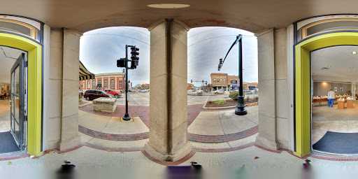 Jewelry Store «State Street Jewelers», reviews and photos, 230 W State St, Geneva, IL 60134, USA