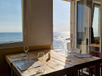 Atmosphère du Restaurant de fruits de mer Les Barges à Les Sables-d'Olonne - n°3