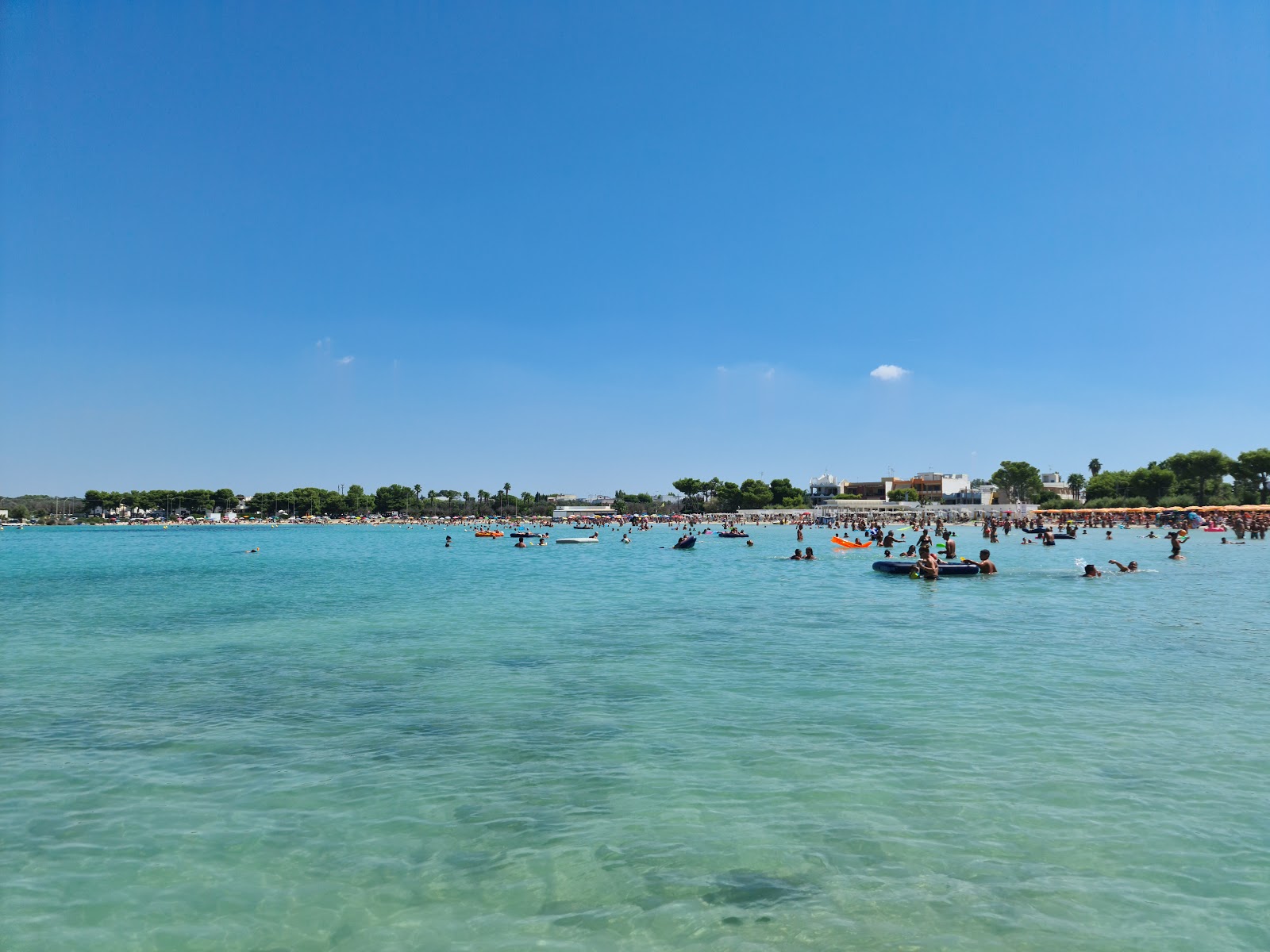 Photo de Spiaggia di Sant'Isidoro avec un niveau de propreté de très propre