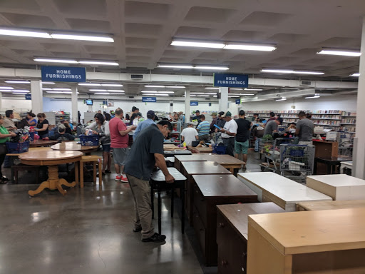 Thrift Store «Deseret Industries Thrift Store», reviews and photos, 2720 E 11th St, Los Angeles, CA 90023, USA