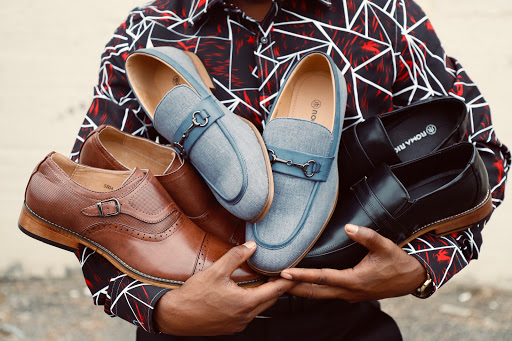 Discount Store «D&K Suit City», reviews and photos, 2975 Headland Dr SW, Atlanta, GA 30311, USA