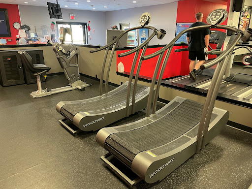 Gym «World Gym», reviews and photos, 1990 Chaneyville Rd, Owings, MD 20736, USA