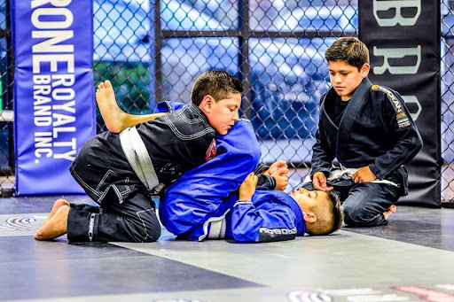 Martial Arts School «Dethrone Mixed Martial Arts», reviews and photos, 3069 W Bullard Ave, Fresno, CA 93711, USA