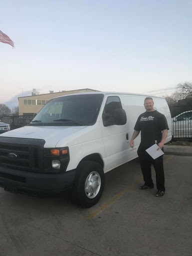 Used Car Dealer «Lone Star Car & Truck», reviews and photos, 1912 Old Denton Rd, Carrollton, TX 75006, USA