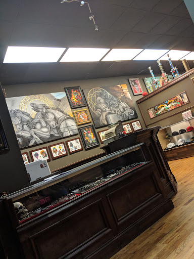 Tattoo Shop «Tried and True Tattoo», reviews and photos, 2289 Peachtree Rd, Atlanta, GA 30309, USA