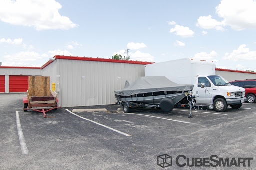 Self-Storage Facility «CubeSmart Self Storage», reviews and photos, 3501 Washington St, Gurnee, IL 60031, USA