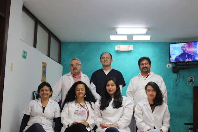 Opiniones de Centro Médico y Odontológico Salud Familiar en Quito - Médico