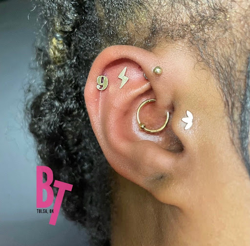 Tattoo Shop «Brookside Body Piercing Tattoo», reviews and photos, 1143 E 33rd Pl, Tulsa, OK 74105, USA