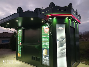 Photo n°23 de Kiosque à Pizza Cavignac à Cavignac ()