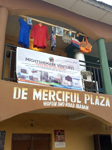Mightshemark Ventures, Ibadan - Iwo Rd, Ibadan, Nigeria, Outlet Mall, state Oyo
