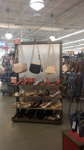 Clothing Store «Old Navy», reviews and photos, 22509 TX-249, Tomball, TX 77375, USA