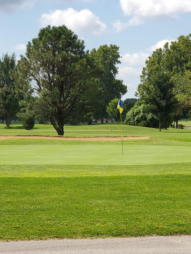 Public Golf Course «Horton Smith Golf Course», reviews and photos, 2409 S Scenic Ave, Springfield, MO 65807, USA
