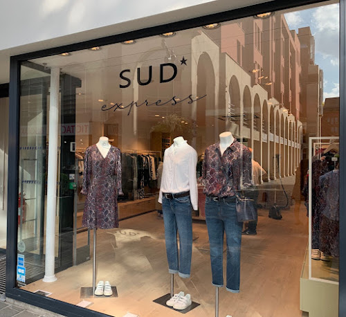 Magasin de vêtements pour femmes sud express Épernay