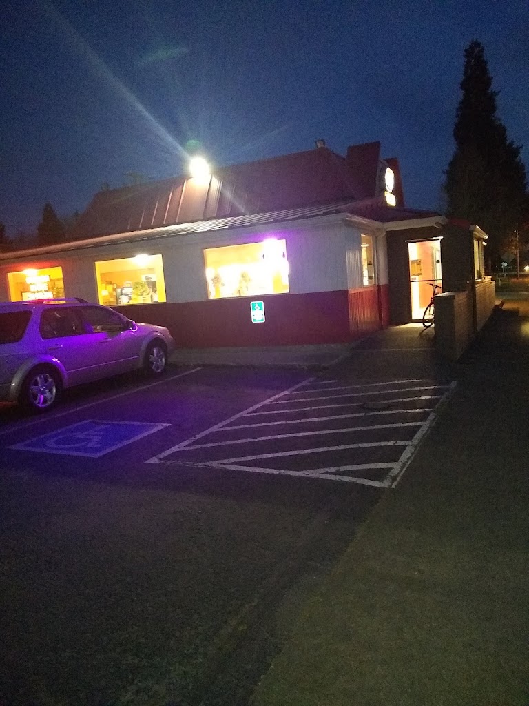 Dairy Queen Grill & Chill 97424