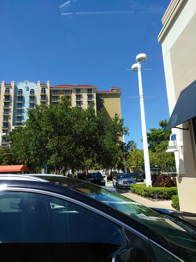 Chase Bank, 1807 Cordova Rd, Fort Lauderdale, FL 33316, Bank