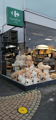Carrefour City à Maubeuge