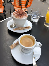 Cappuccino du Café CAFÉ VENTURA à Paris - n°5