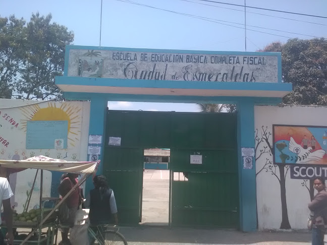 Opiniones de Unidad Educativa Fiscal CIUDAD DE ESMERALDAS en Guayaquil - Escuela