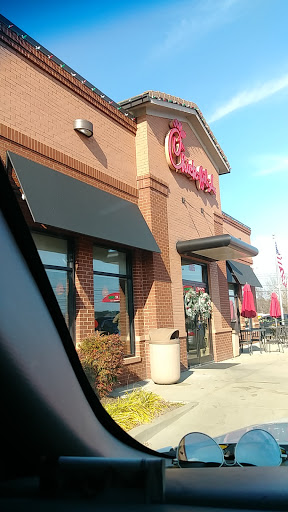 Fast Food Restaurant «Chick-fil-A», reviews and photos, 605 S James Campbell Blvd, Columbia, TN 38401, USA