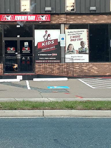 Liquor Store «Discount Liquor», reviews and photos, 401 Baltimore Pike, Bel Air, MD 21014, USA