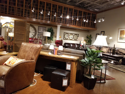 Furniture Store «HOM Furniture», reviews and photos, 4601 23rd Ave S, Fargo, ND 58104, USA