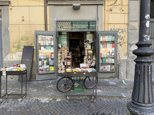 Libreria Dante & Descartes