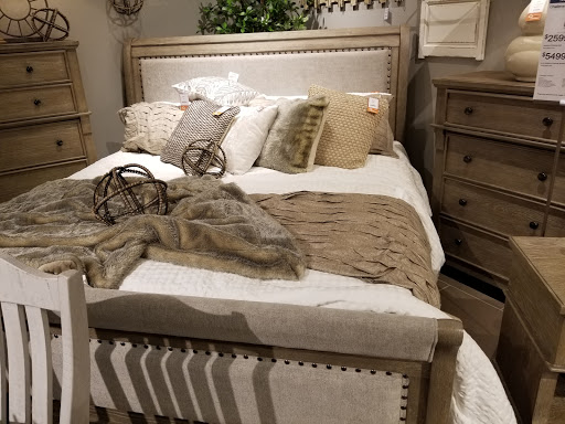 Furniture Store «Ashley Furniture HomeStore», reviews and photos, 2508 S 38th St, Tacoma, WA 98409, USA