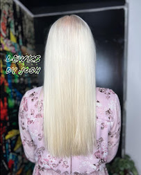 Beauty salon services - Photo 7 - Car repair in Fort Lauderdale, FL, Fort Lauderdale