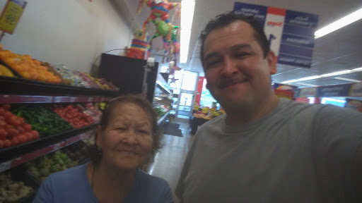 Grocery Store «Save-A-Lot», reviews and photos, 210 N Lake St, Aurora, IL 60506, USA