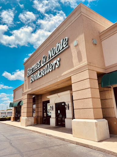 Book Store «Barnes & Noble», reviews and photos, 4909 W Waco Dr, Waco, TX 76710, USA