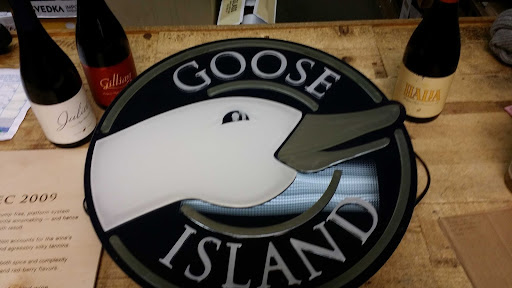 Liquor Store «Turnpike Spirit Shop & Wine Emporium», reviews and photos, 1838 Black Rock Turnpike, Fairfield, CT 06825, USA