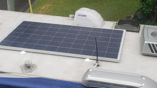Solar energy equipment supplier Québec