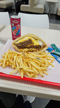 Plats et boissons du Restaurant Str’eat burger à Rouen - n°11