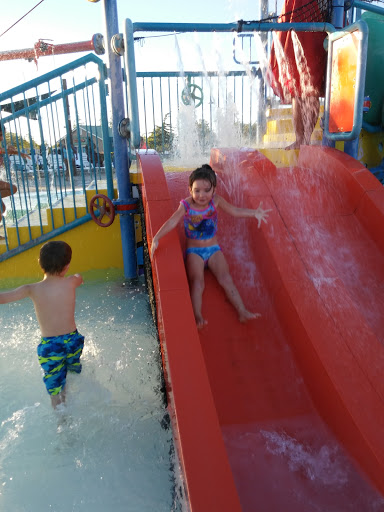 Water Park «DryTown Water Park», reviews and photos, 3850 E Ave S, Palmdale, CA 93550, USA