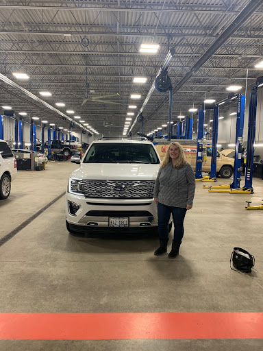 Ford Dealer «Packey Webb Ford», reviews and photos, 2150 Ogden Ave, Downers Grove, IL 60515, USA