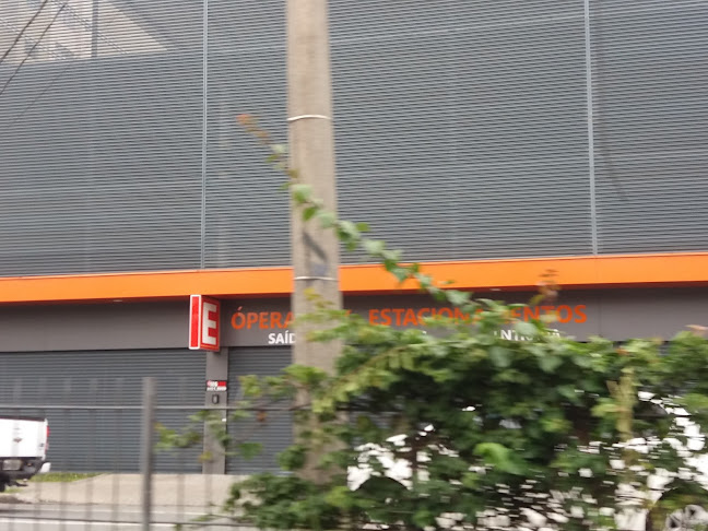 Av. Visc. de Guarapuava, 2900 - Centro, Curitiba - PR, 82590-300, Brasil