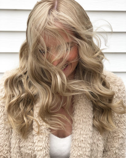 Beauty Salon «Wild Hare Salon», reviews and photos, 206 S State St, Marengo, IL 60152, USA