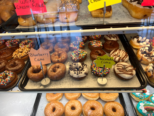 Donut Shop «Daylight Donuts», reviews and photos, 4200 Aero Dr, Mason, OH 45040, USA