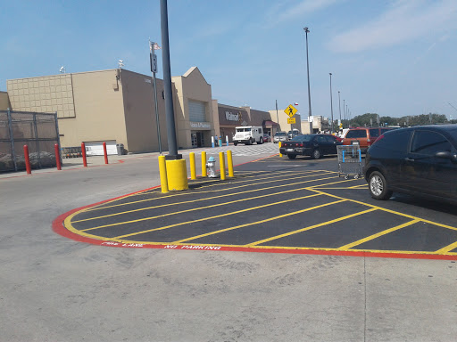 Tire Shop «Walmart Tires & Auto Parts», reviews and photos, 12300 Lake June Rd, Balch Springs, TX 75180, USA