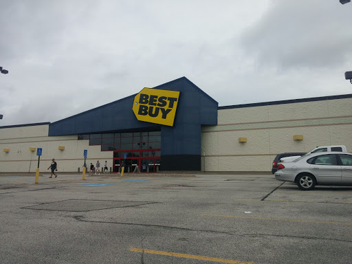 Electronics Store «Best Buy», reviews and photos, 5153 Elmore Avenue, Davenport, IA 52807, USA