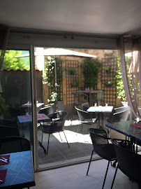 Atmosphère du Restaurant Chez josy à Signes - n°16