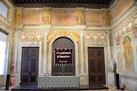 Accademia Olimpica Largo Volfango Goethe, 3, 36100 Vicenza VI, Italia