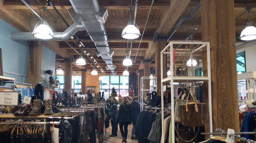 Thrift Store «Retique Store», reviews and photos, 190 N Broadway, Milwaukee, WI 53202, USA